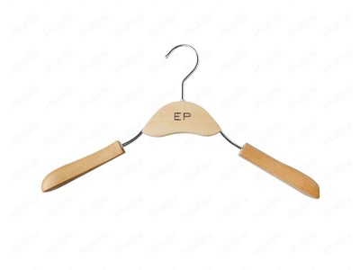 個性創(chuàng)意實木衣架17C027