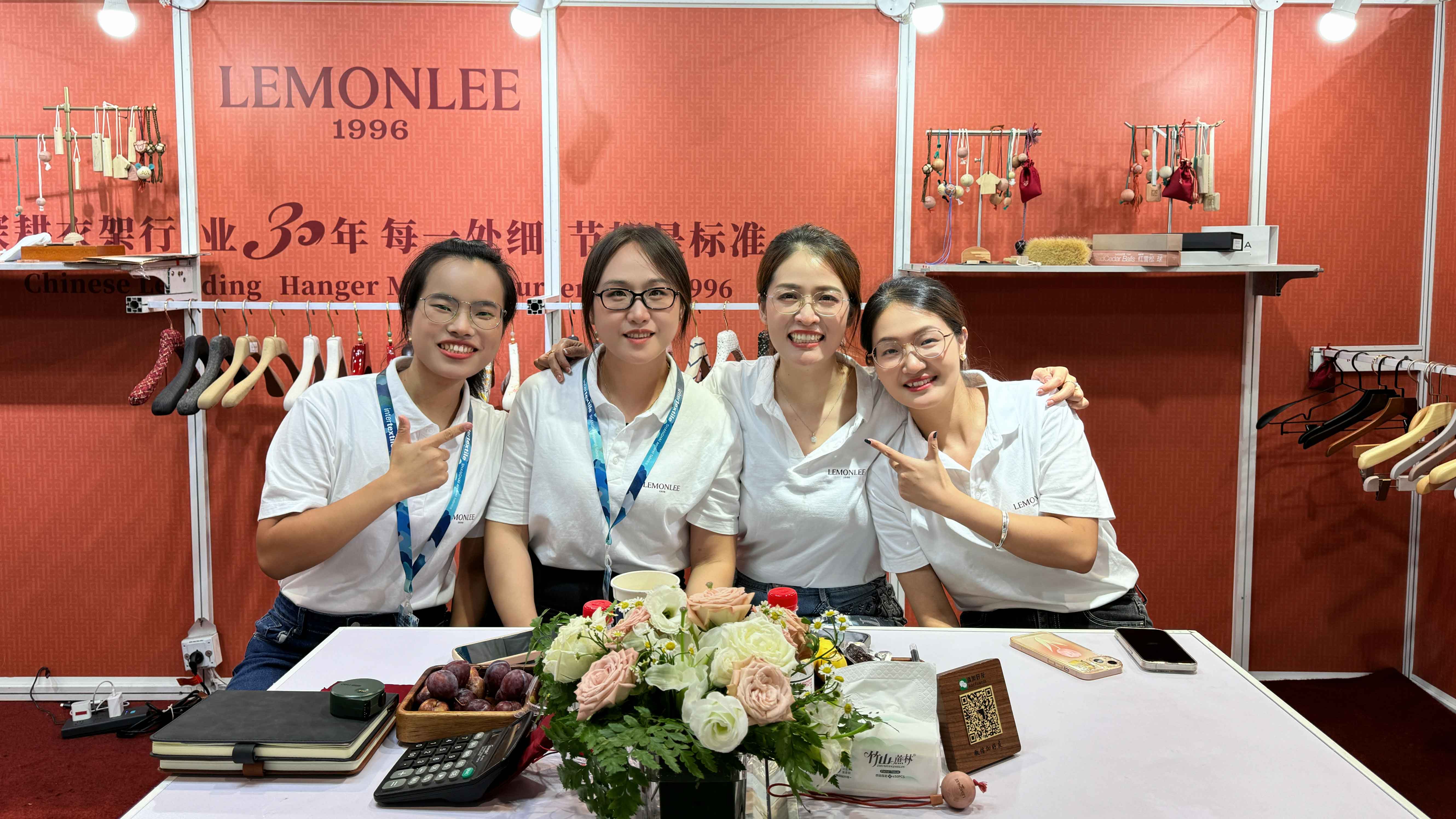 2024年中國(guó)國(guó)際紡織面料及輔料（秋冬）博覽會(huì)完美收官！——華恩