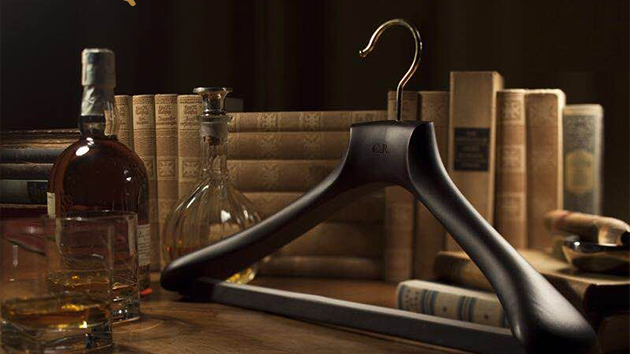 衣架尺寸怎么選？這幾點(diǎn)很重要！——華恩